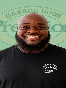 Employee photo of Louis